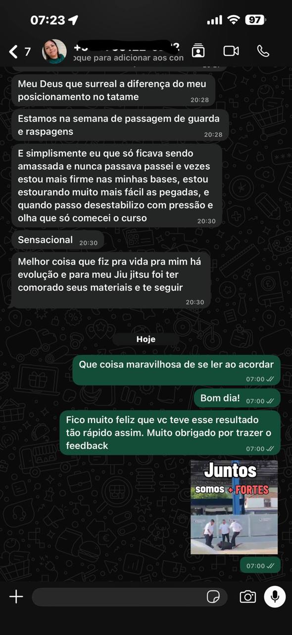 Print de feedback: Que surreal a diferença do meu posicionamento no tatame.